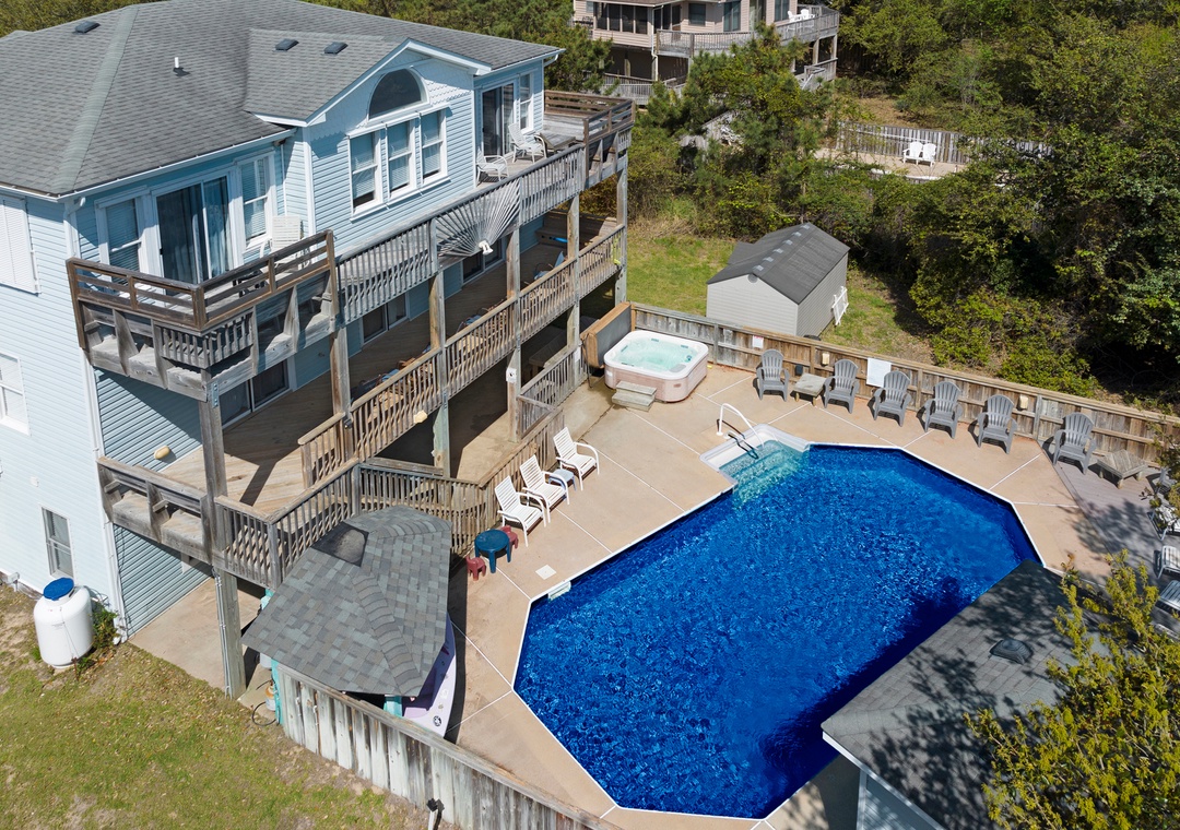 SH200: Beach Bound | Private Pool Area