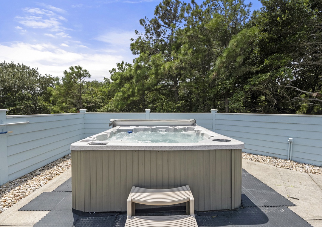 Angel of the Isle | Hot Tub Area