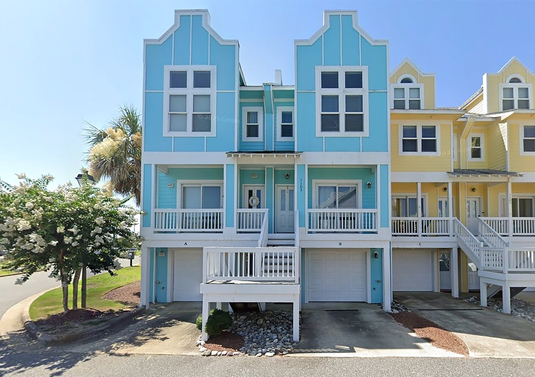 BB303A: Bermuda Bay 303A