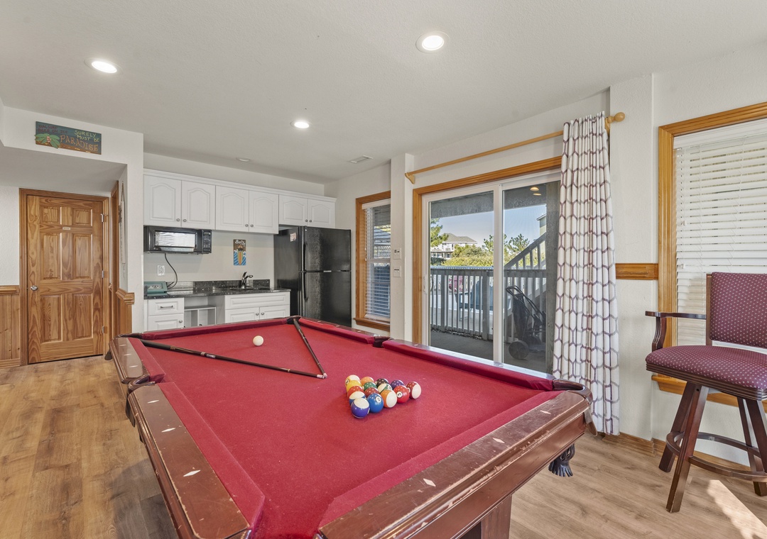 VOH27: Salty Crab | Ground Level Game Room