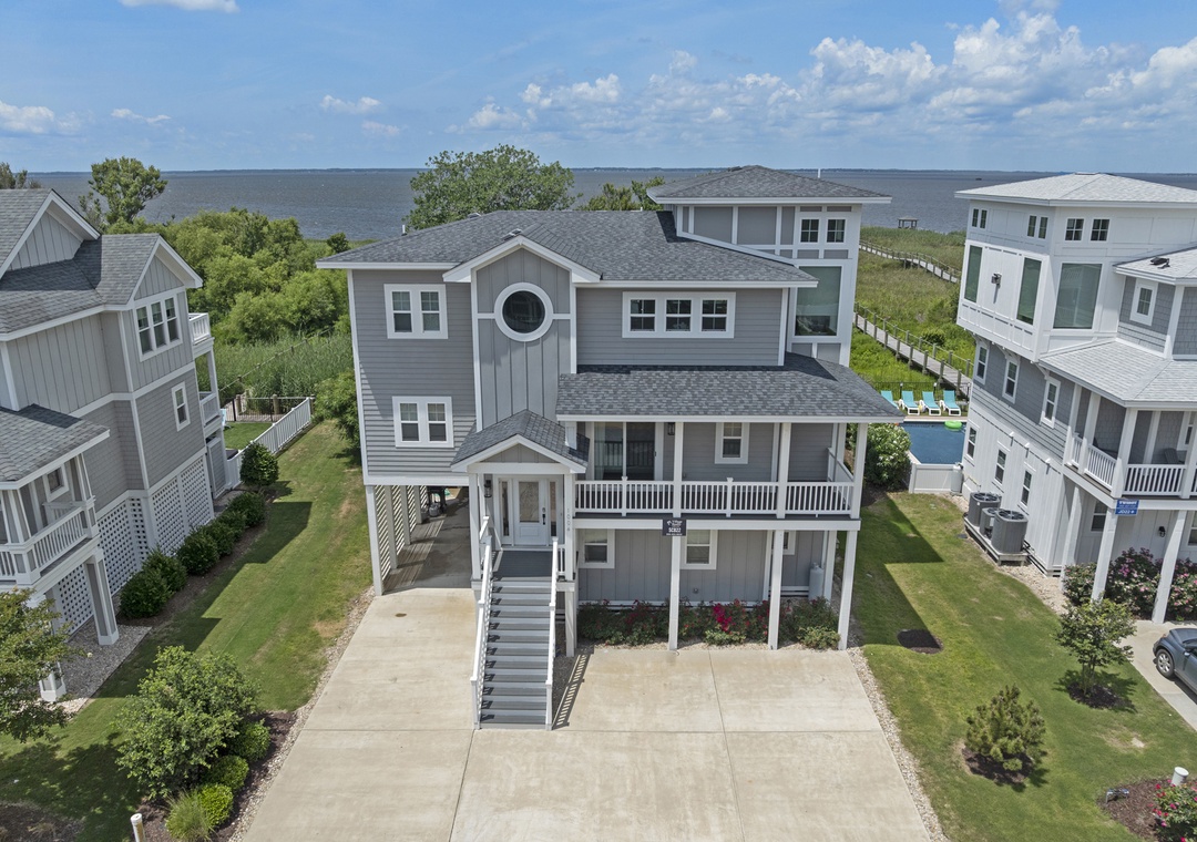 SCB22: Carolina Breeze | Front Exterior