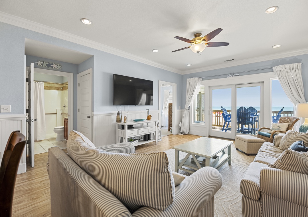 Sea the Day | Living Area