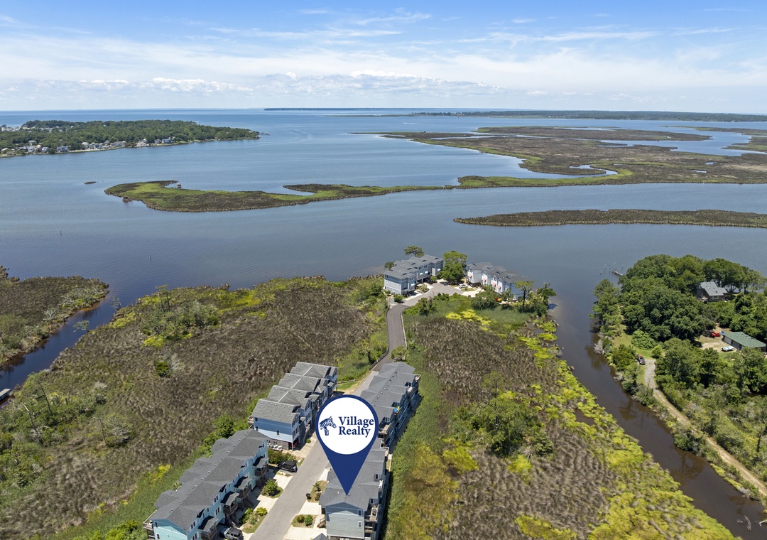CLP117C: Blue Claw Pointe | Aerial View