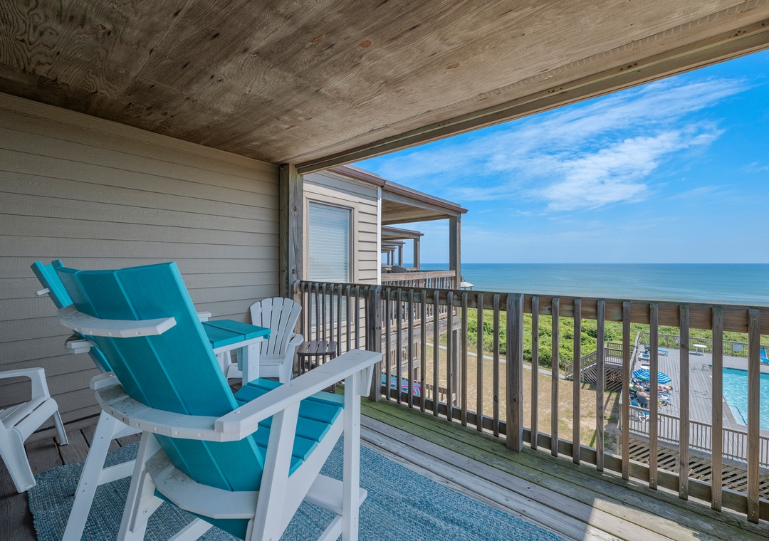 DU307A: Delightful Diversion | Private Covered Deck