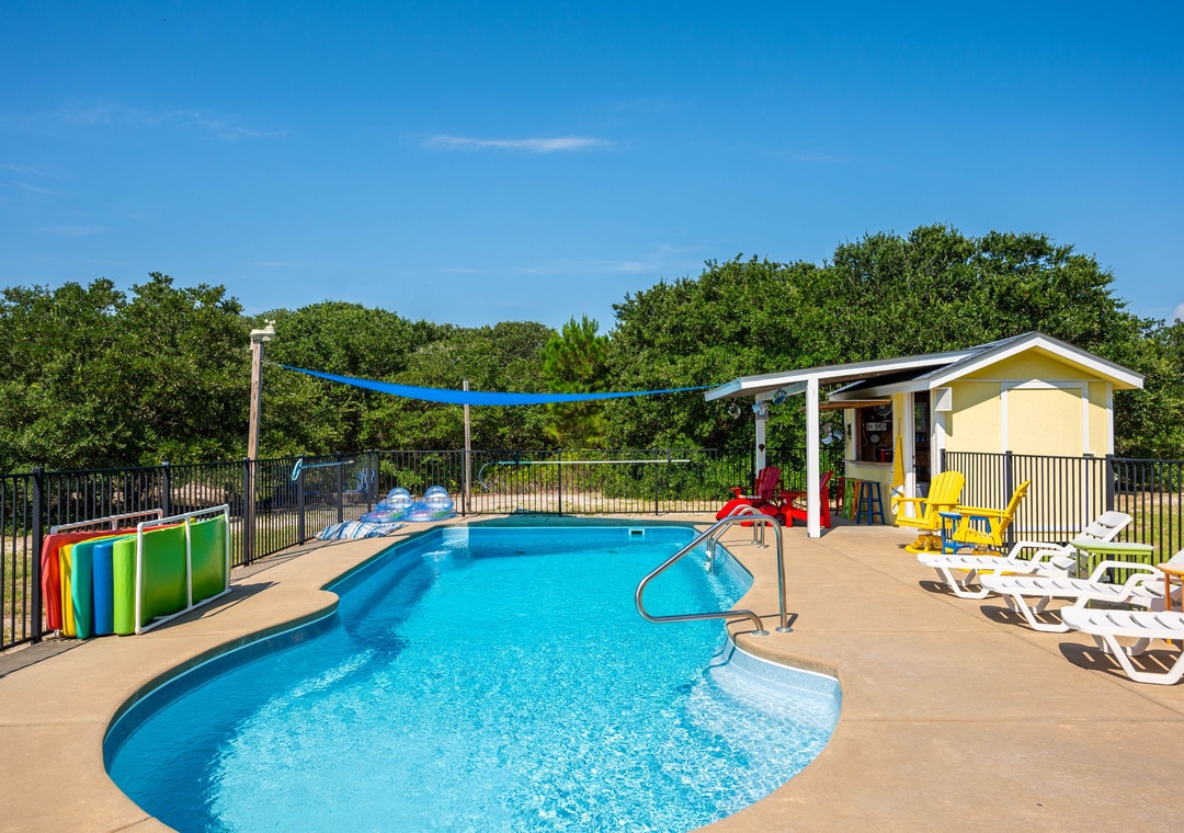Whalehead 426: Private Pool Area - More Photos Coming Soon!