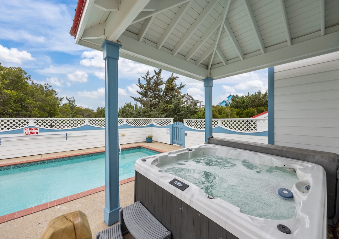 HIAV11: Tangerine Dream | Pool Area w/ Hot Tub