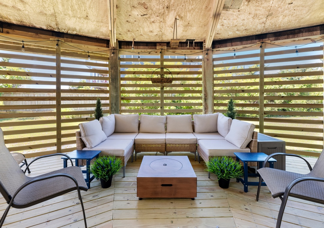 HISA22: The Round Retreat | Ground Level Outdoor Entertainment Area