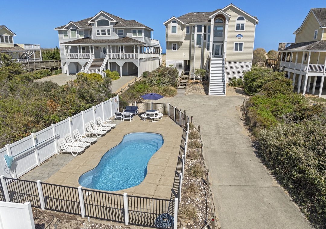 SS52: Peer Paradise (Formerly Staying Gold)