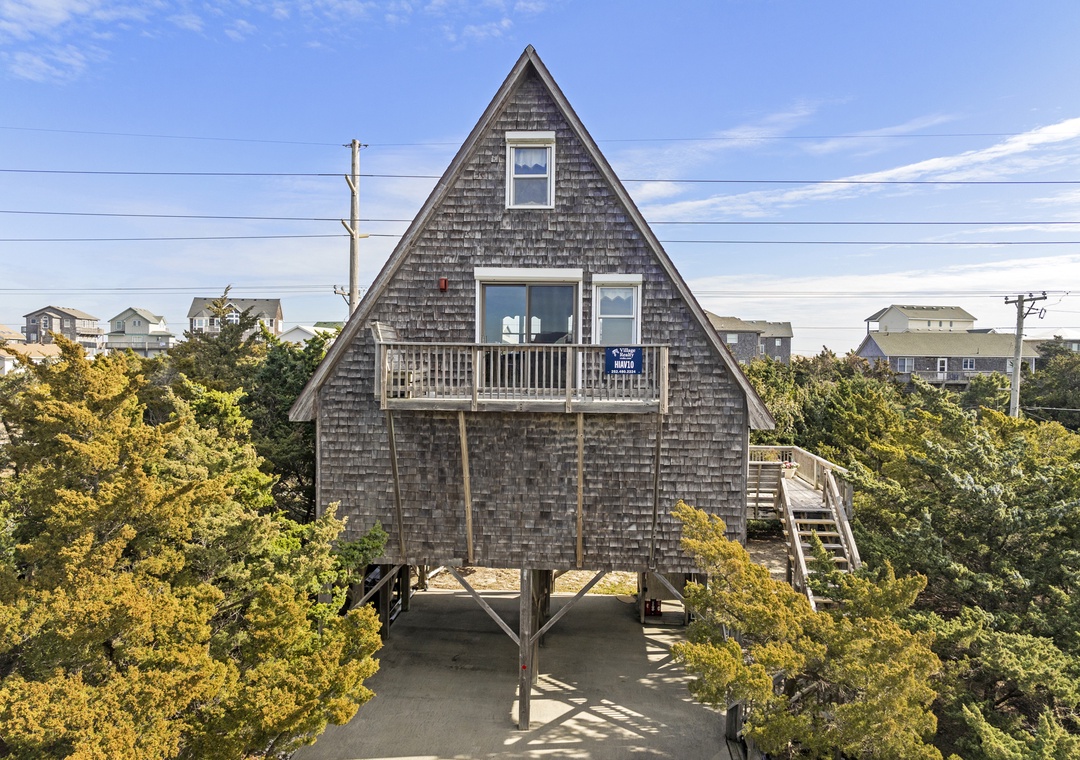 HIAV10: Golden Road Retreat