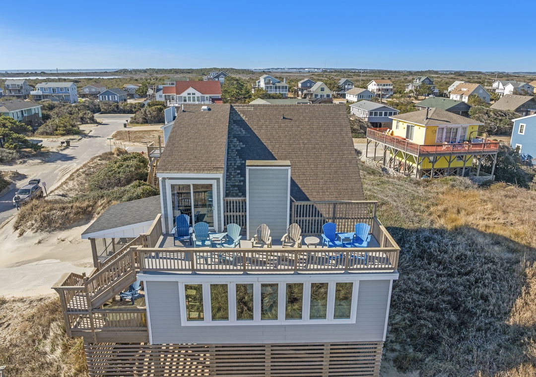 SN0928: Dolphins and Dunes