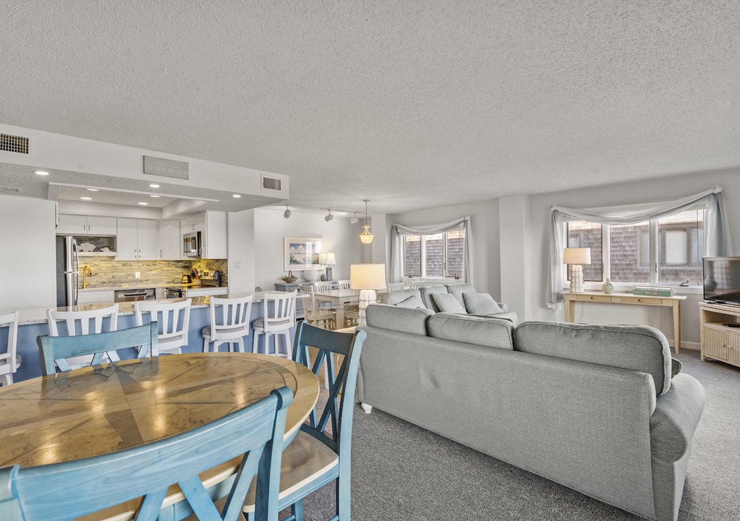 H204S: Heron Cove 204S