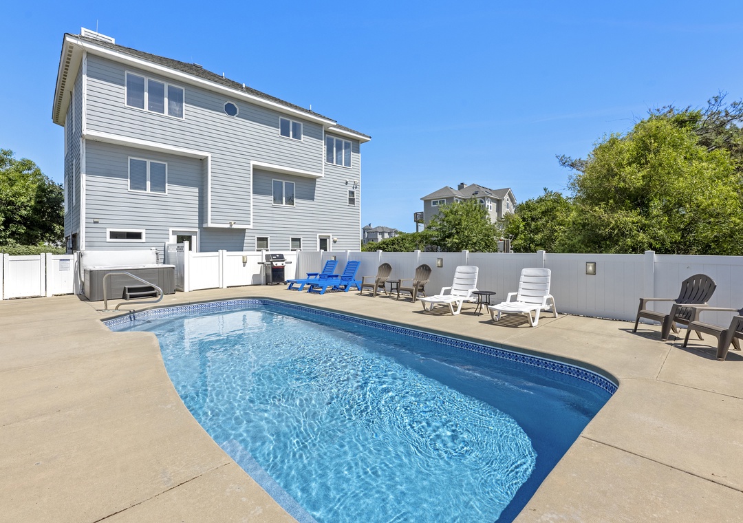 WH412: The Lazy Dog | Pool Area w/ Hot Tub