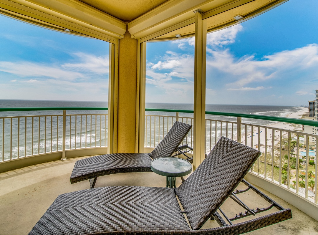 Beach Colony West PH1C (16C)