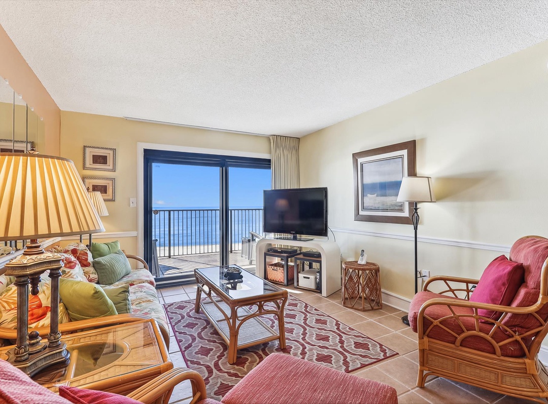 Ocean Breeze East 402