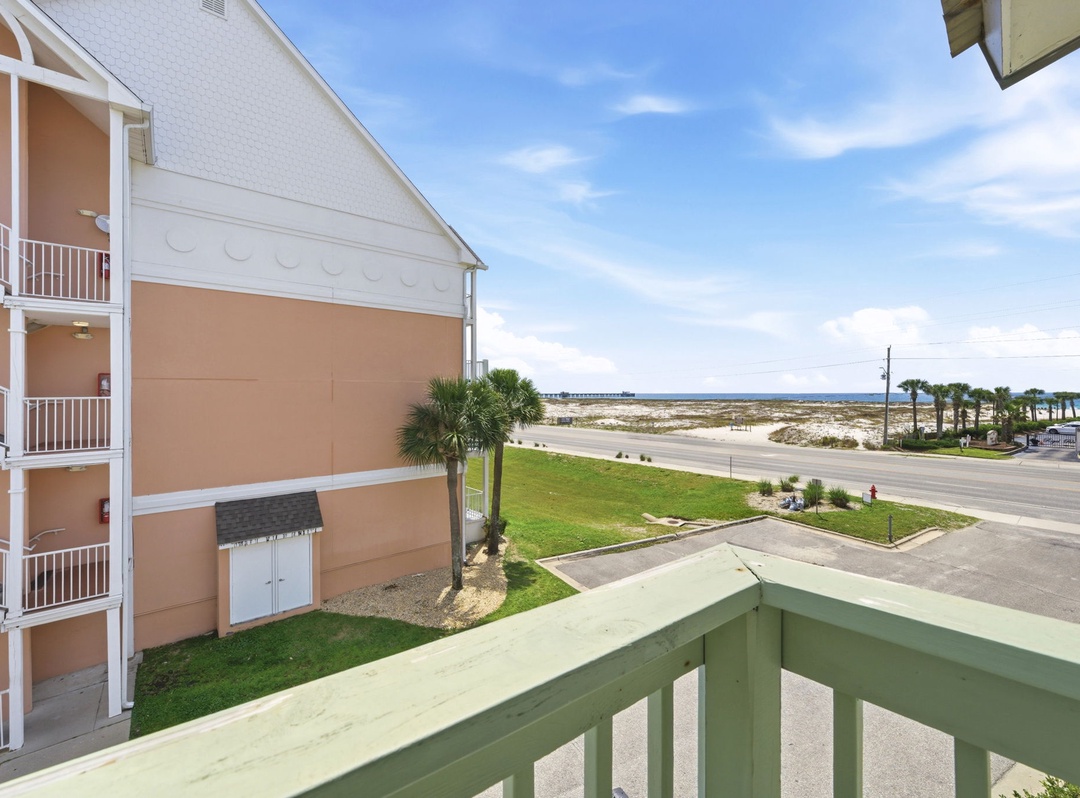 Beachwalk 4