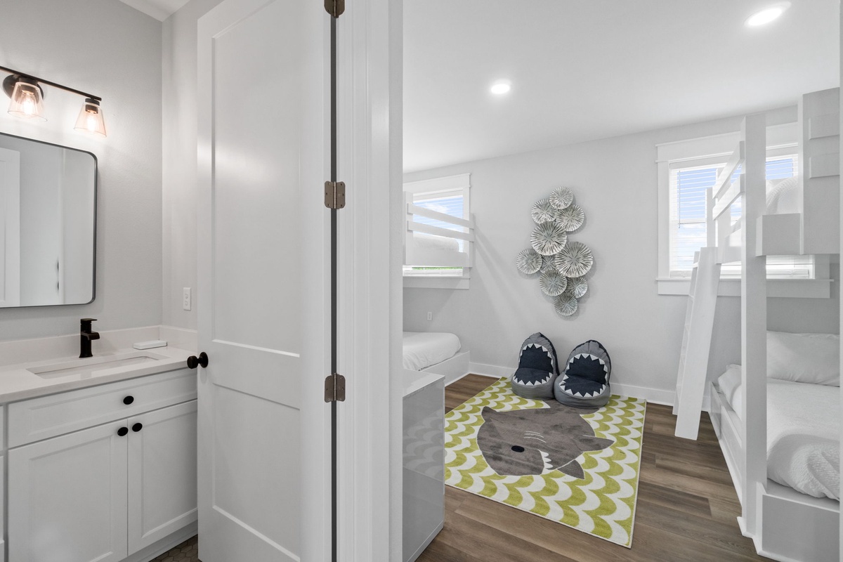 7eededaa-5fd2-41cb-9881-63a7914f64da