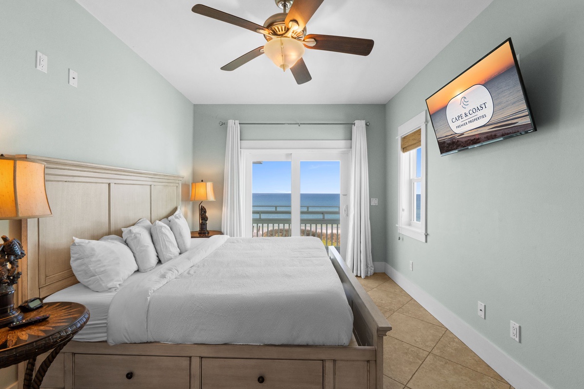 Wake up to stunning ocean views from your comfortable king bed, with direct balcony access and soothing sea breezes.