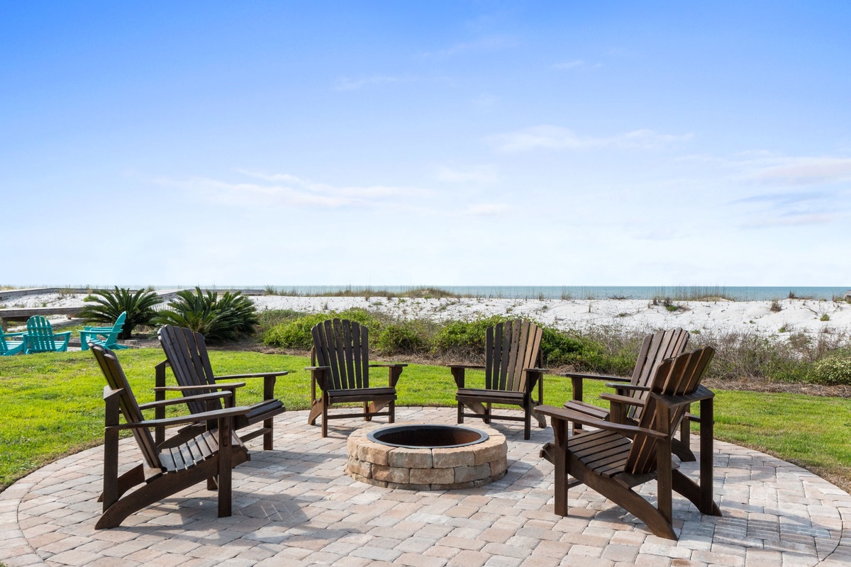 The property features a beachfront location with white sand beaches and coastal dunes, offering scenic ocean views and a relaxing coastal atmosphere for guests.