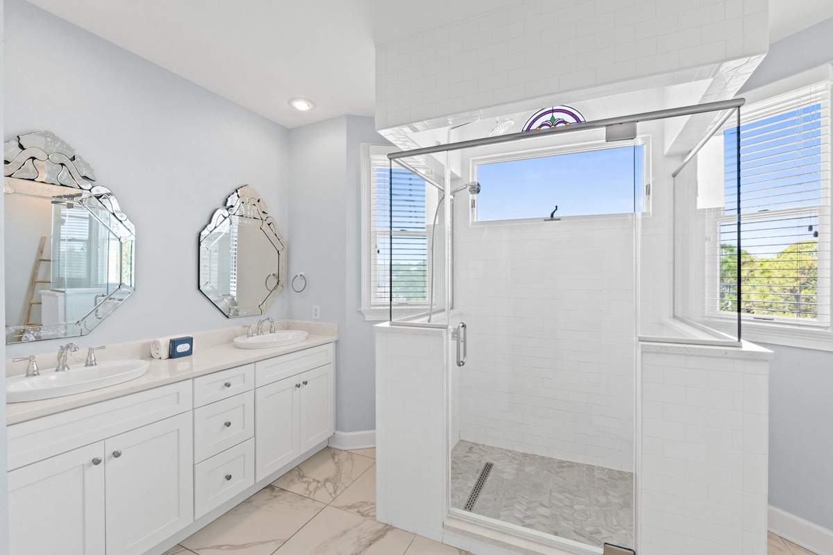 54-web-or-mls-FDP08220