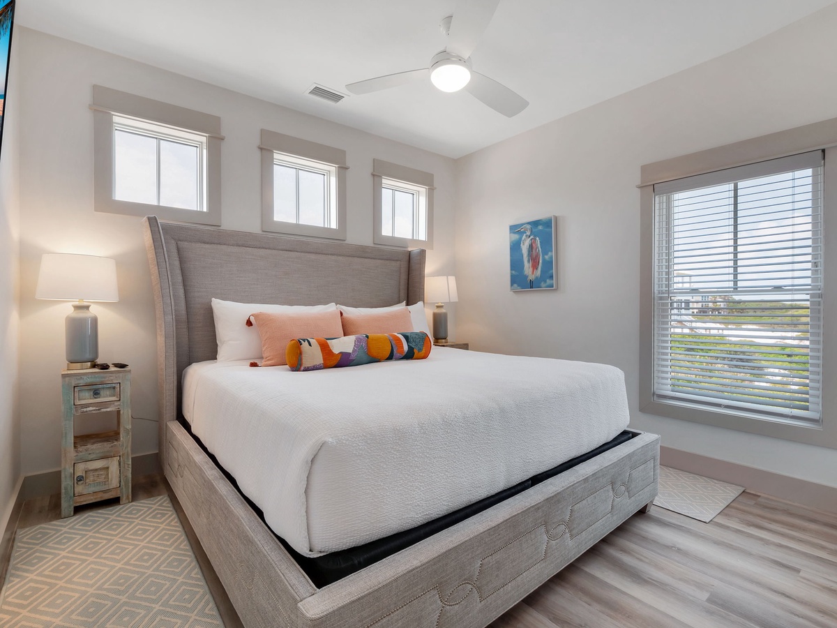 140-web-or-mls-P4722730