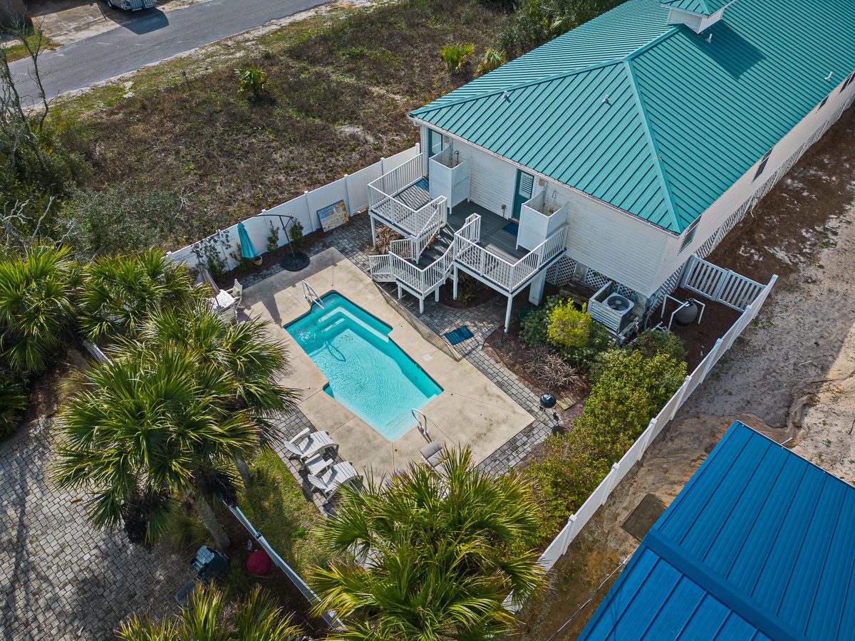 Last Resort Cape and Coast-3