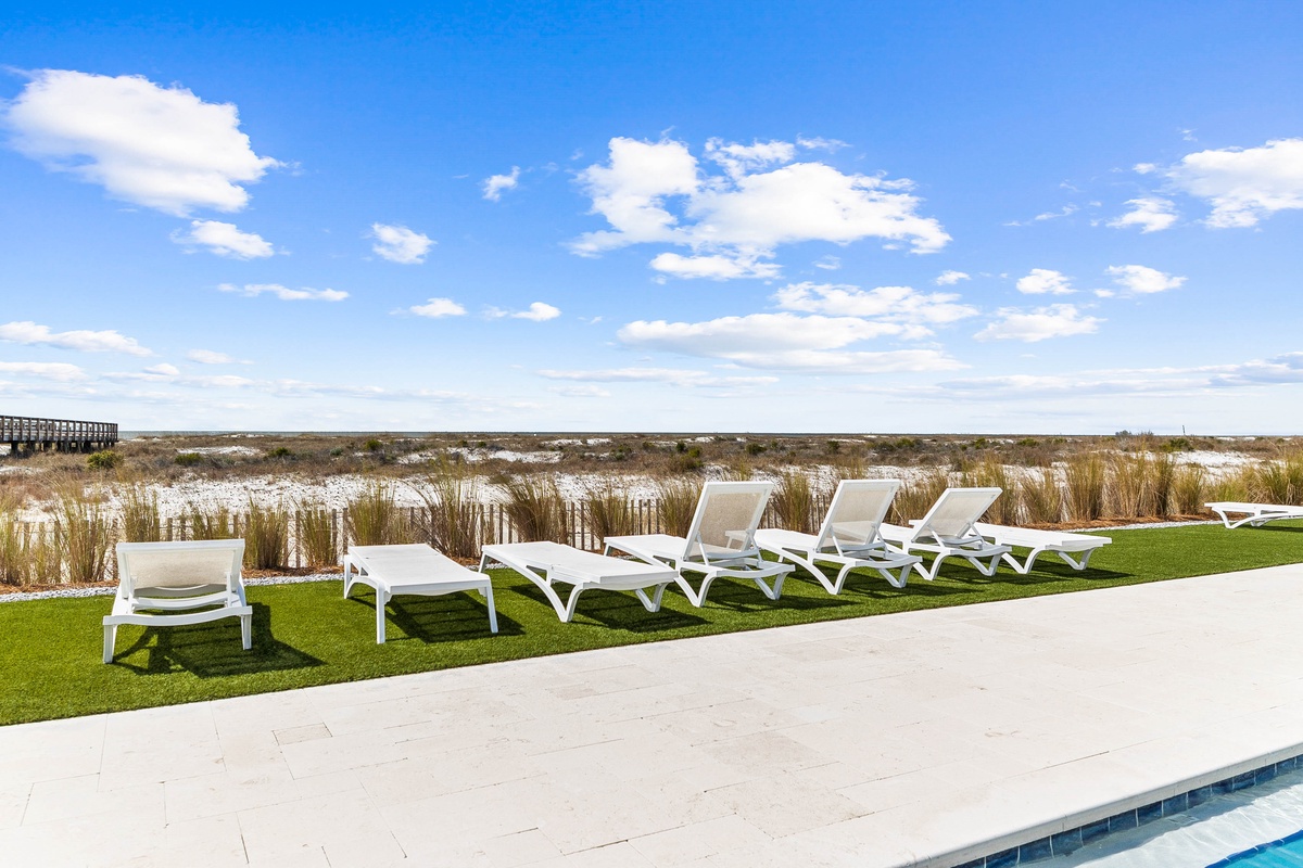 Sugar Sands Community Club House Pool