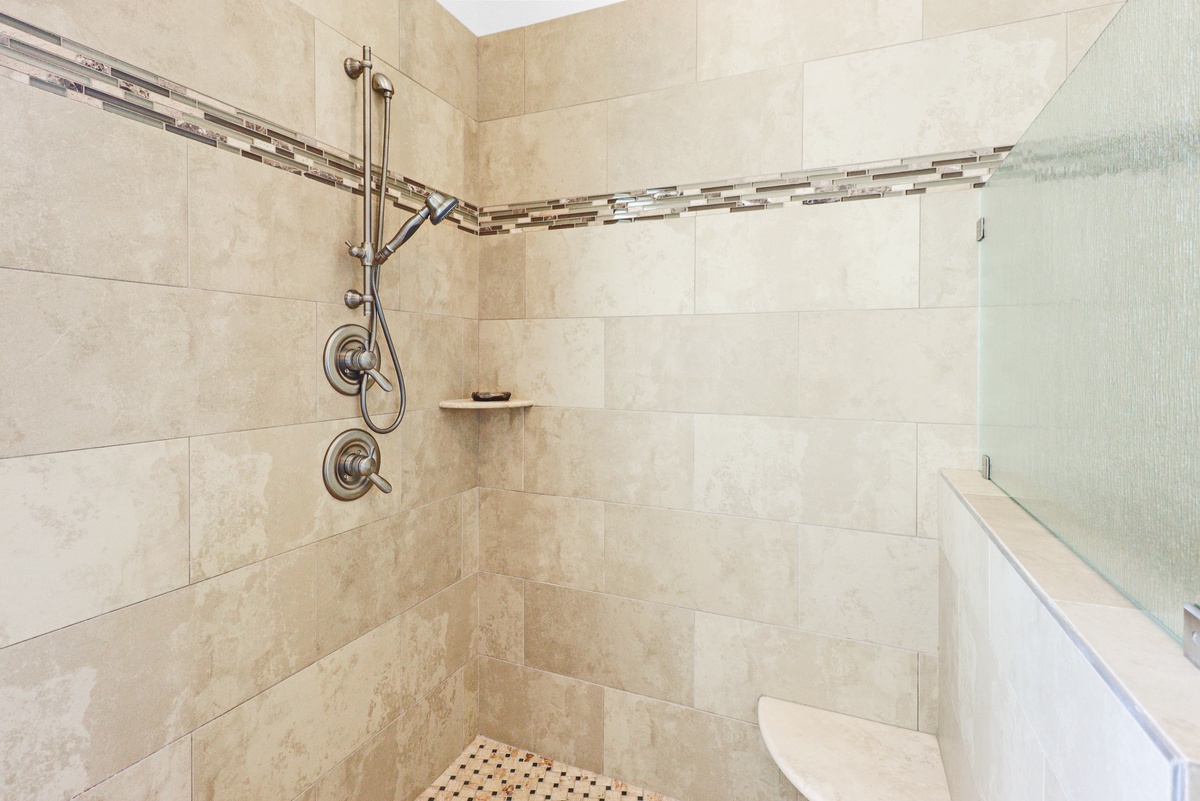 master bath 2nd floor 1