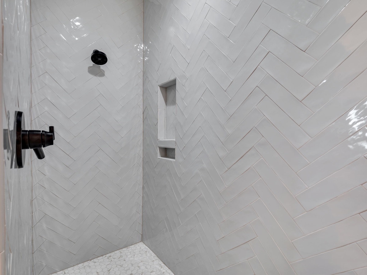 4-web-or-mls-P4722825