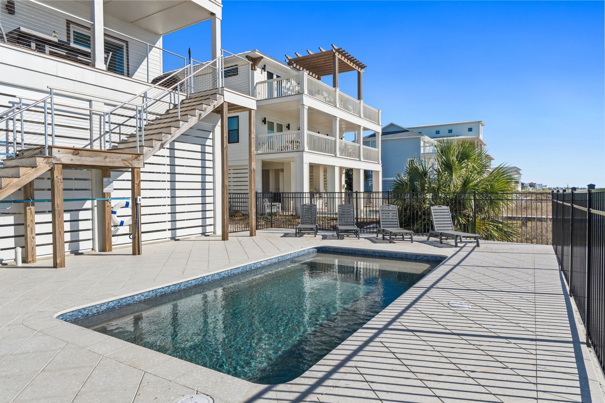 5-web-or-mls-FDP01698