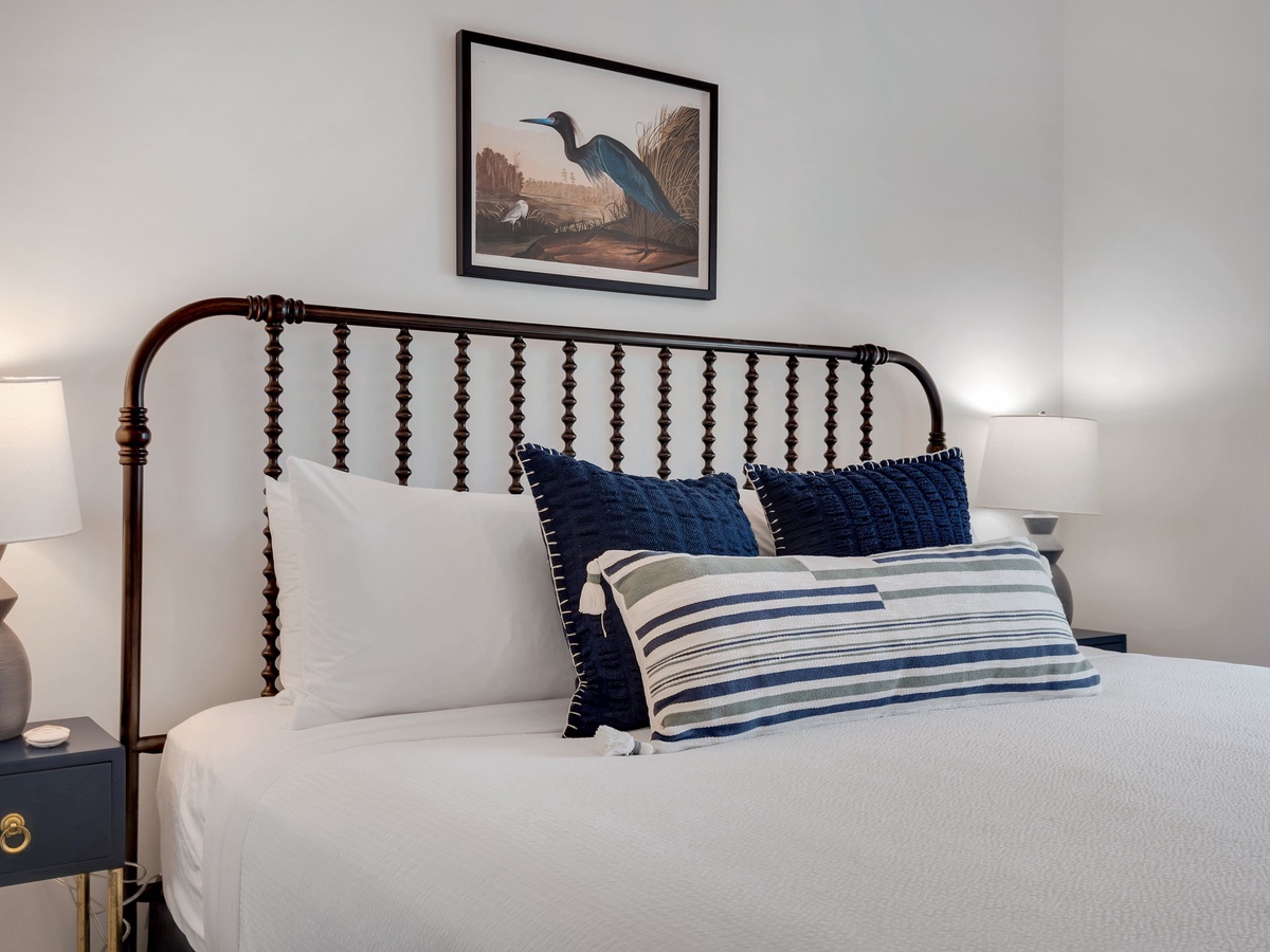 130-web-or-mls-P4722675