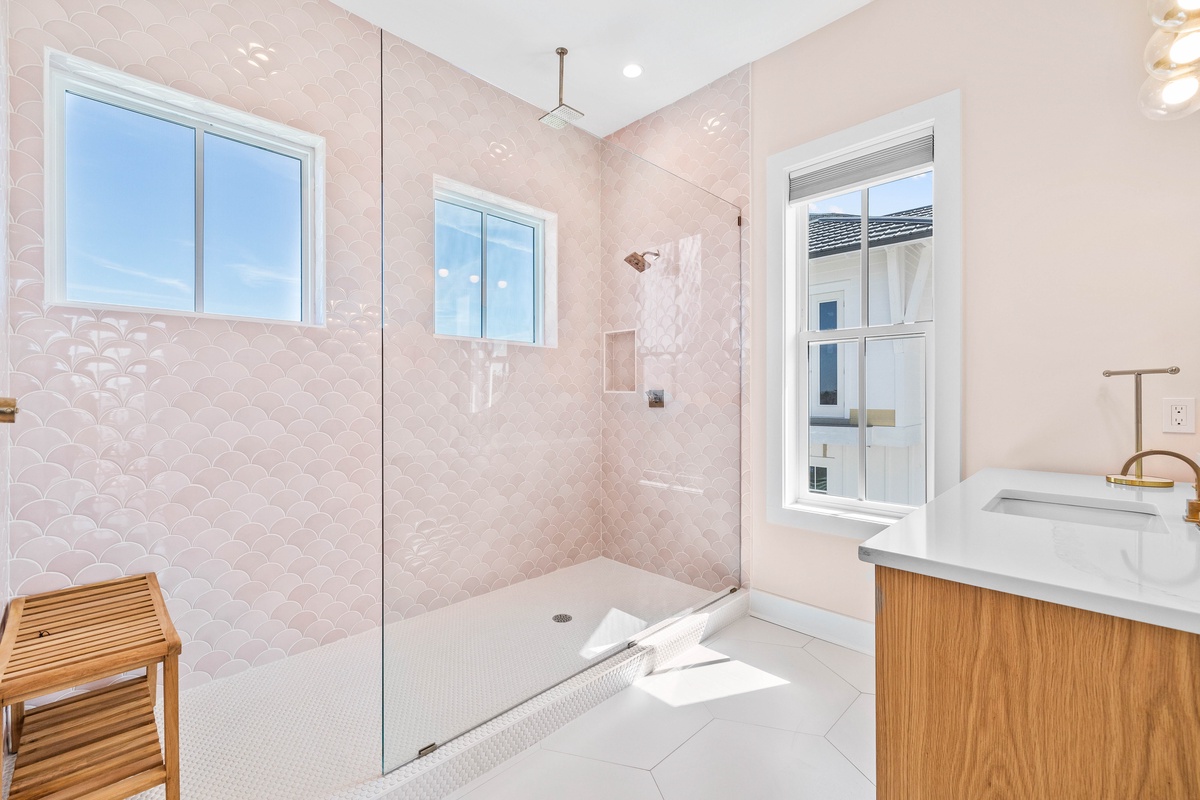 King Bedroom En suite