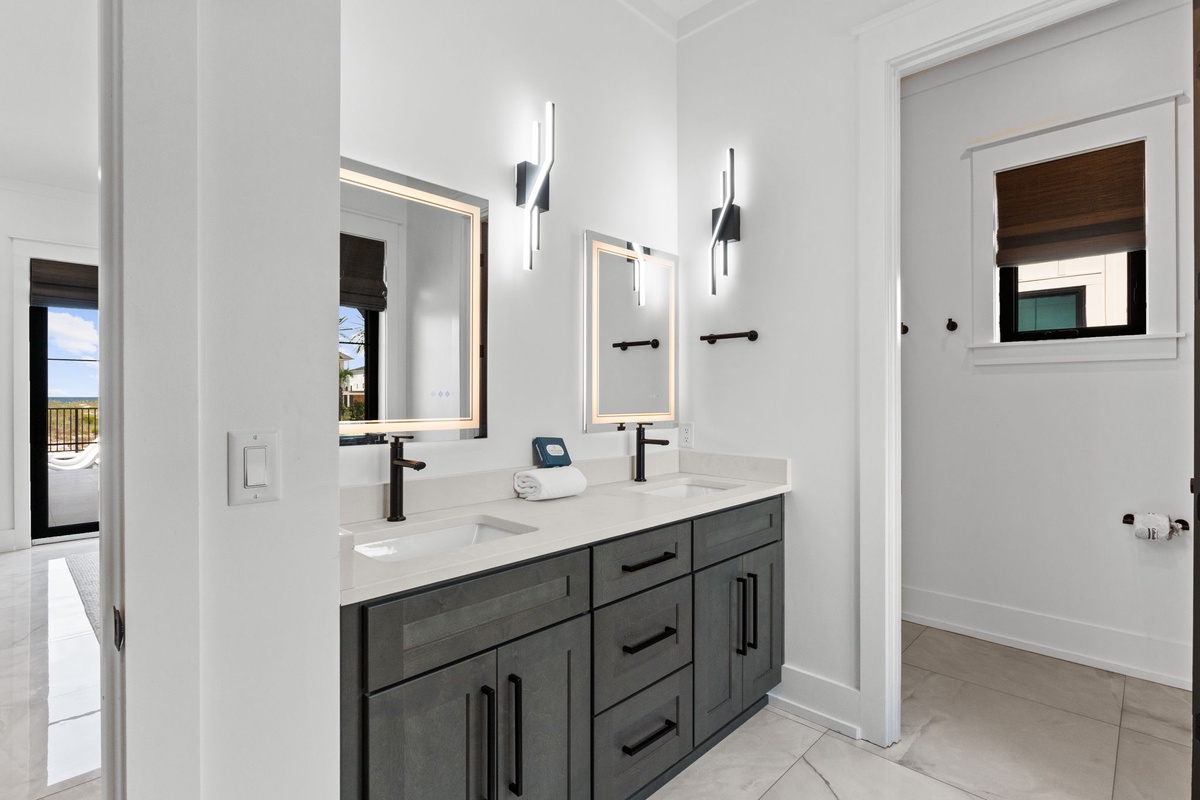 45-web-or-mls-FDP05707