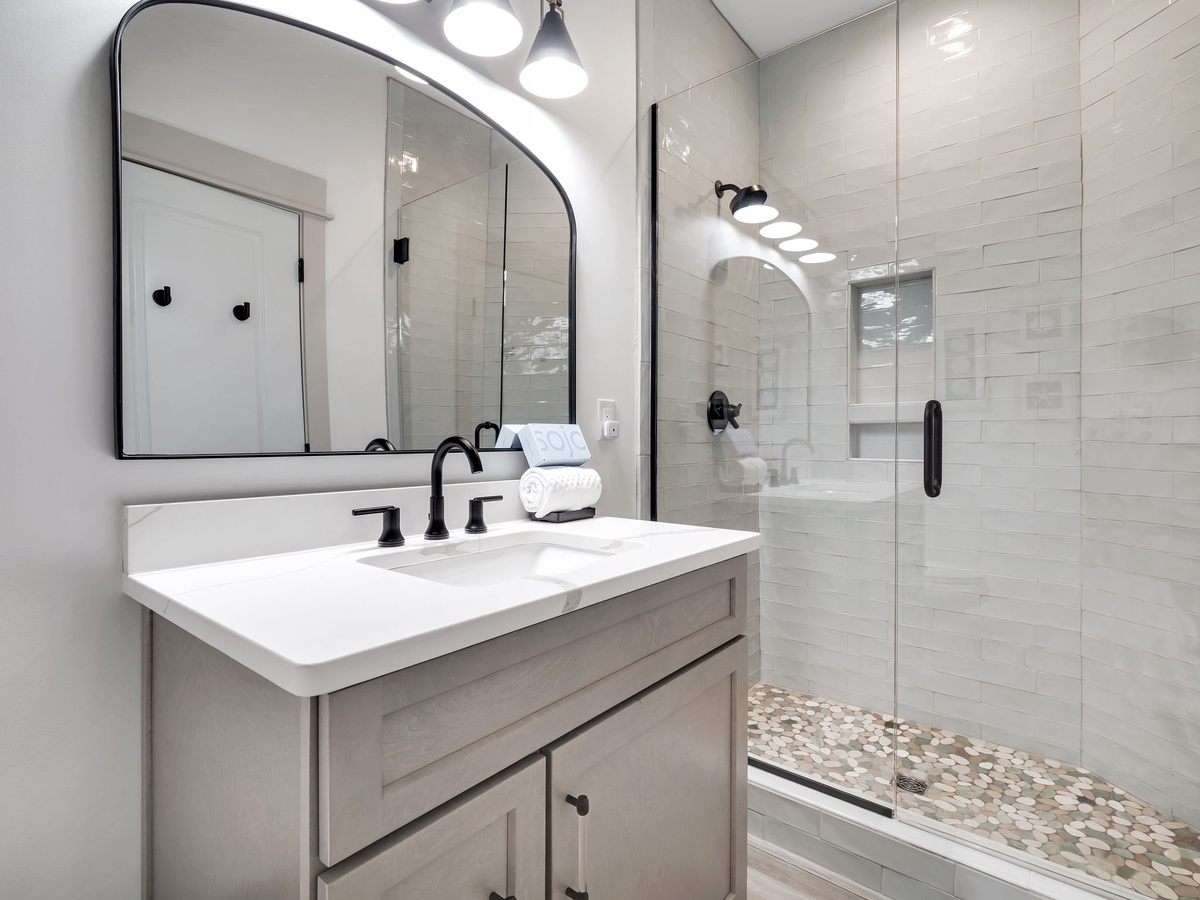 63-web-or-mls-P4722335