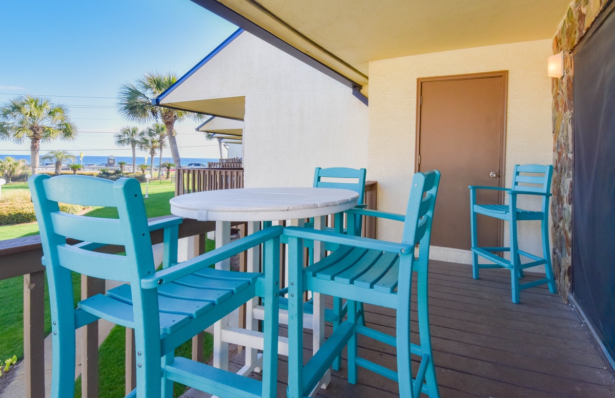 Blue Surf 21 - Balcony Seating