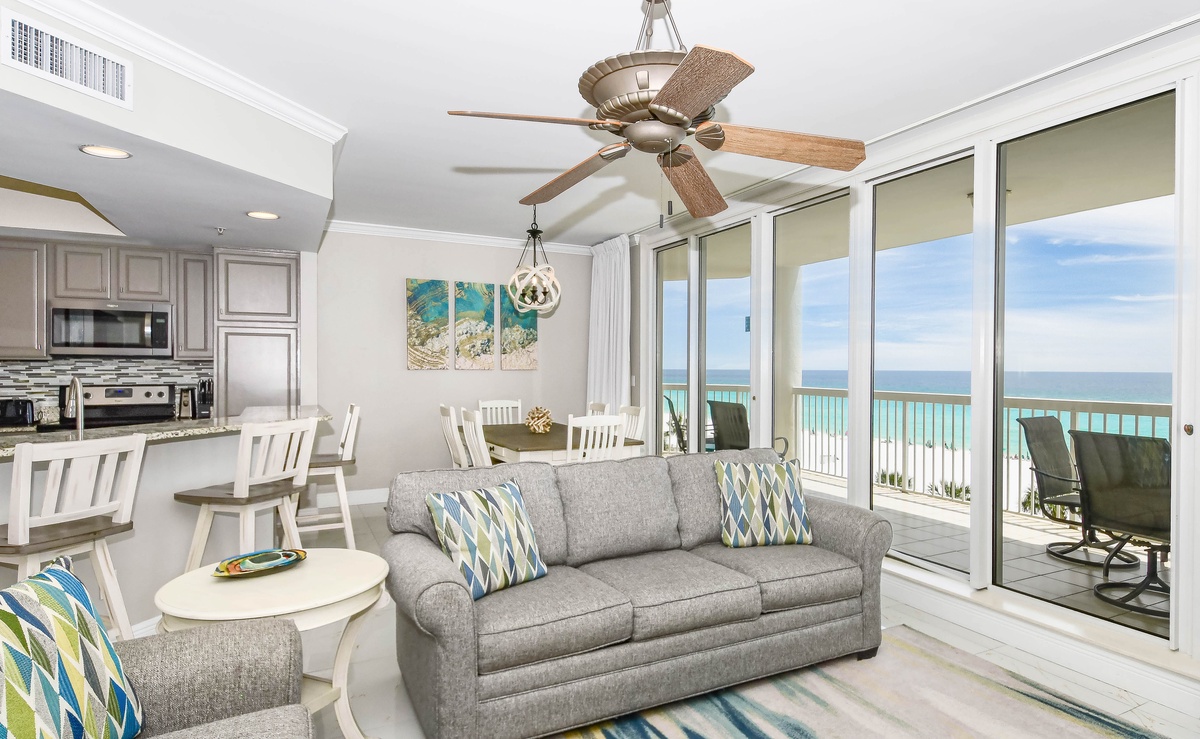 Silver Beach Towers E504