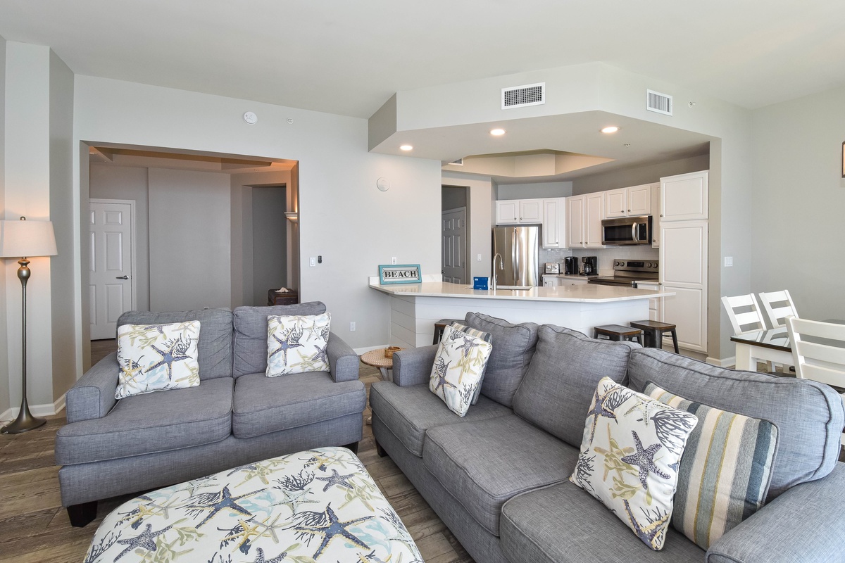 Silver Beach Towers E1804