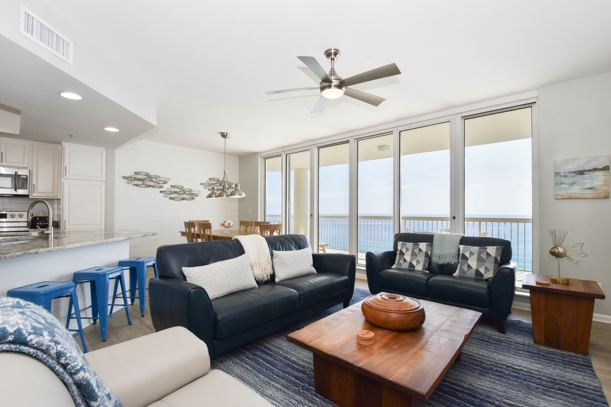 Silver Beach Towers E1604