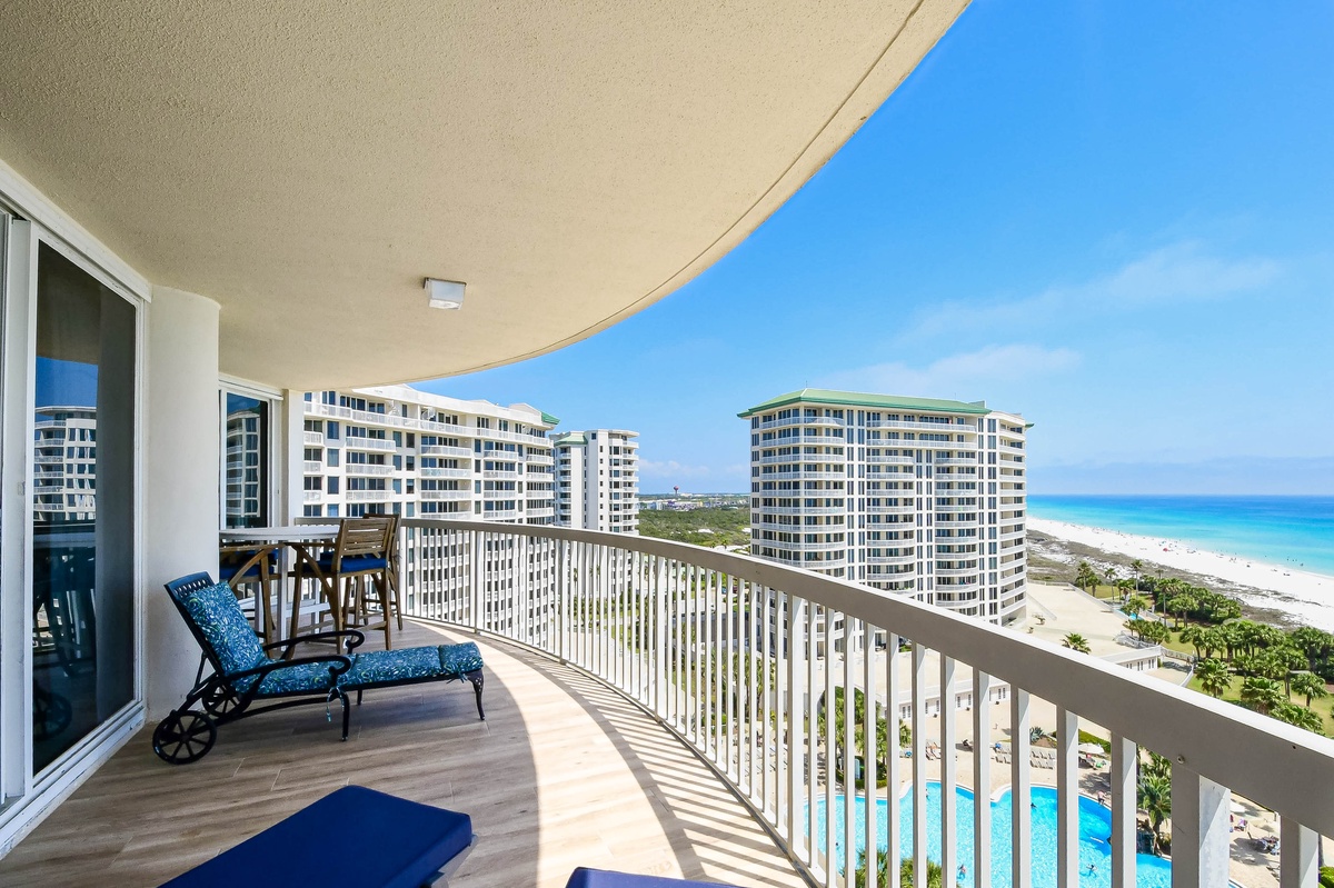 Silver Shells St. Maarten 1102 - Balcony
