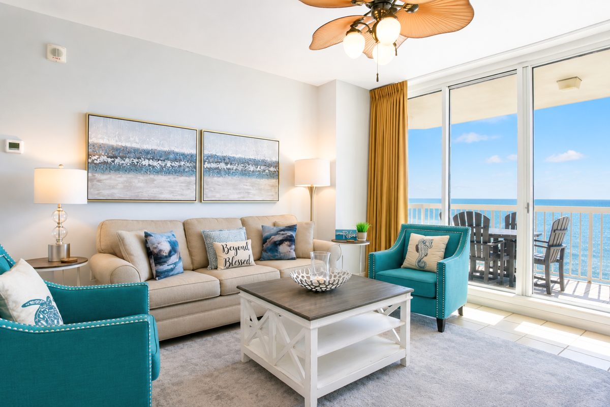 Silver Beach Towers W1002