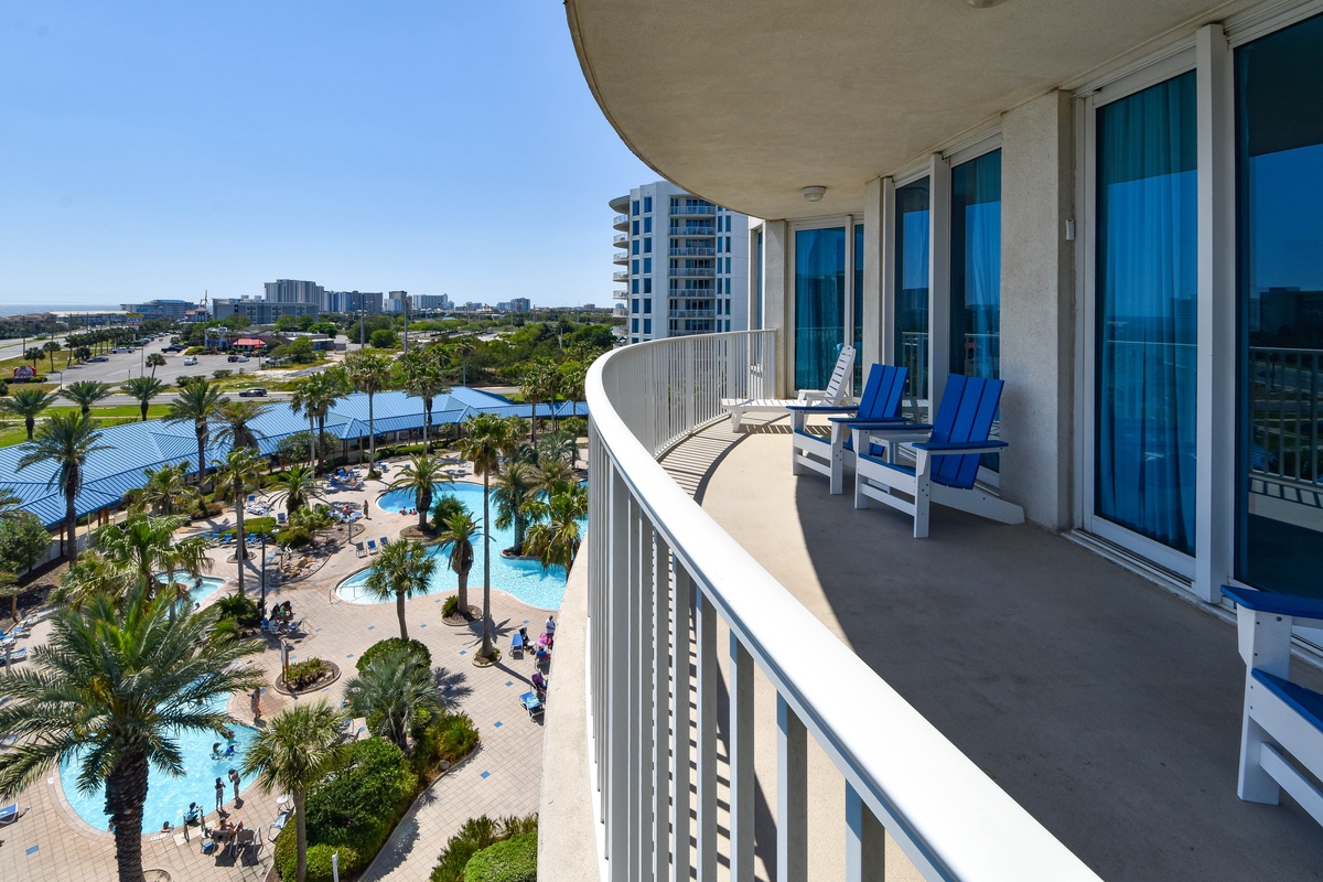 The Palms of Destin 1717 - Balcony and Pool View