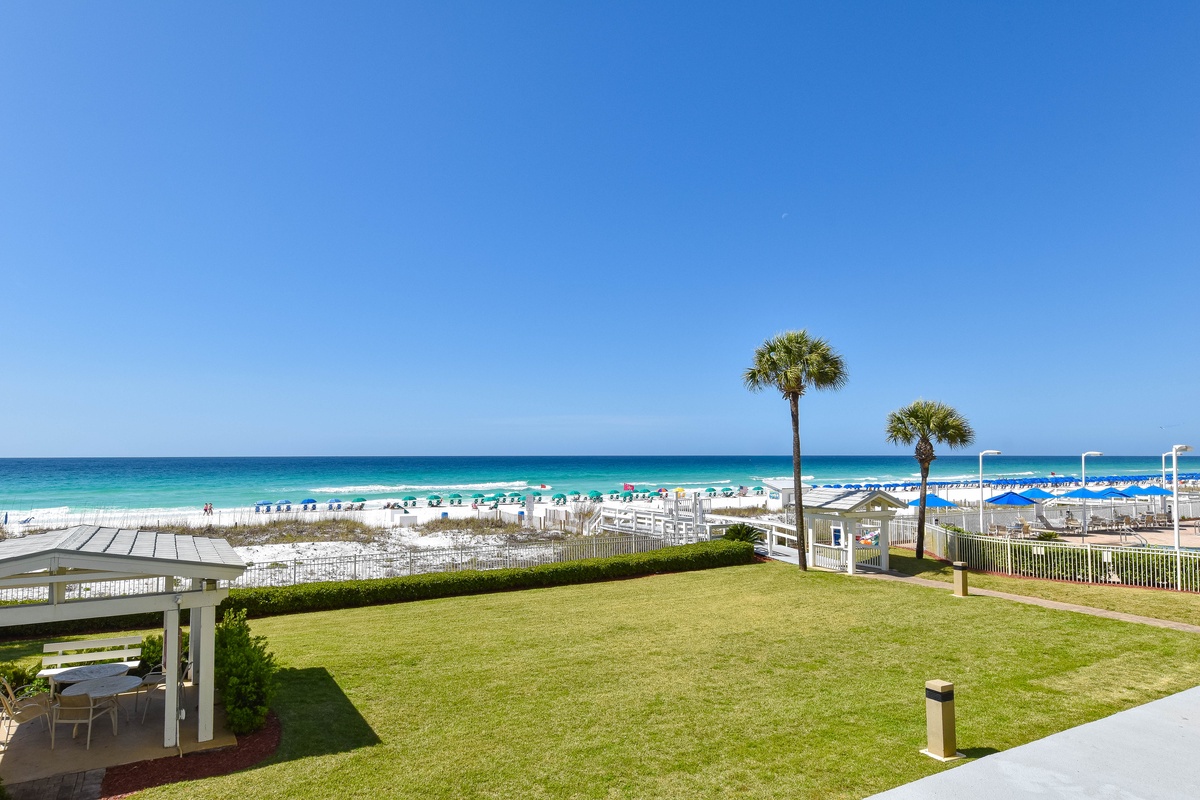 Sterling Sands 101- Balcony View