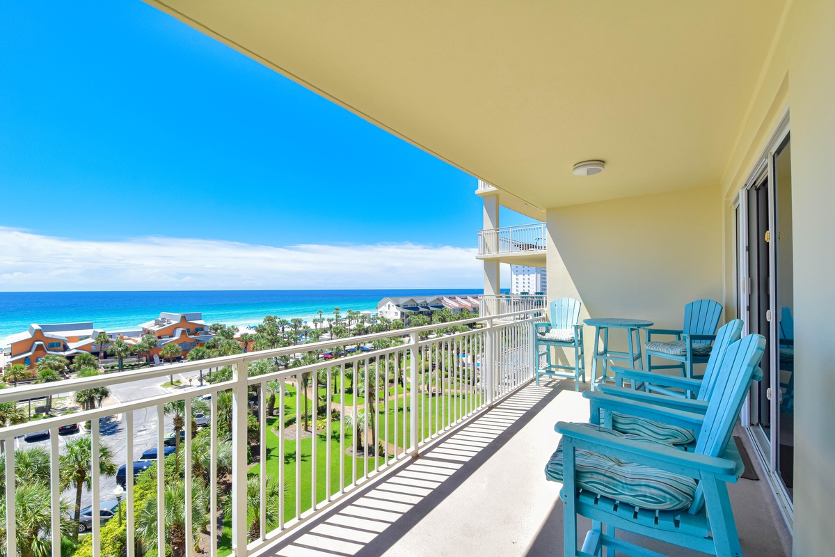 Sterling Shores 602 - Spacious Balcony with Gulf View
