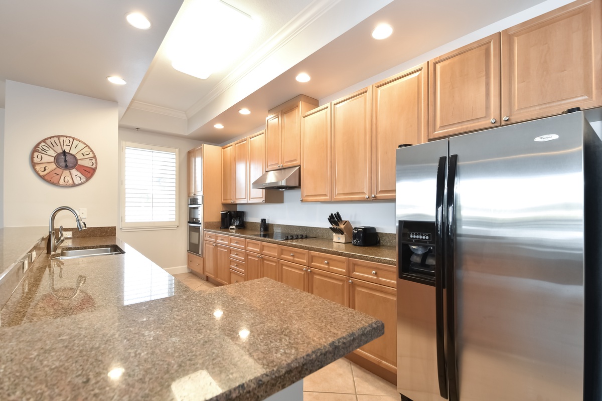 Harbor Landing 104A- Kitchen