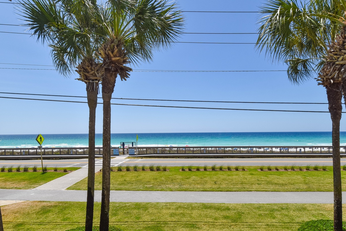 Maravilla 2205- Balcony View