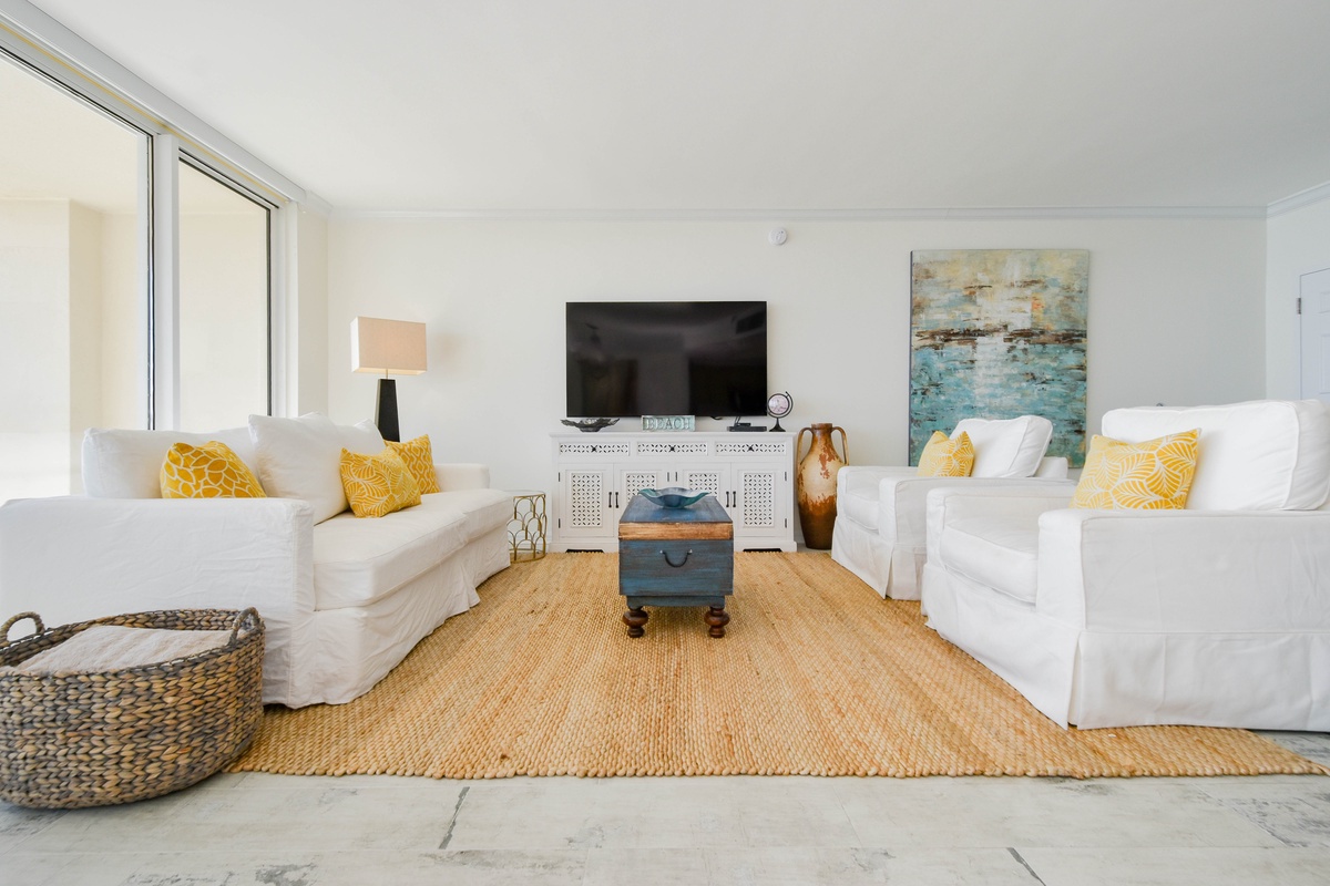 Silver Shells St. Maarten 805- Living Area