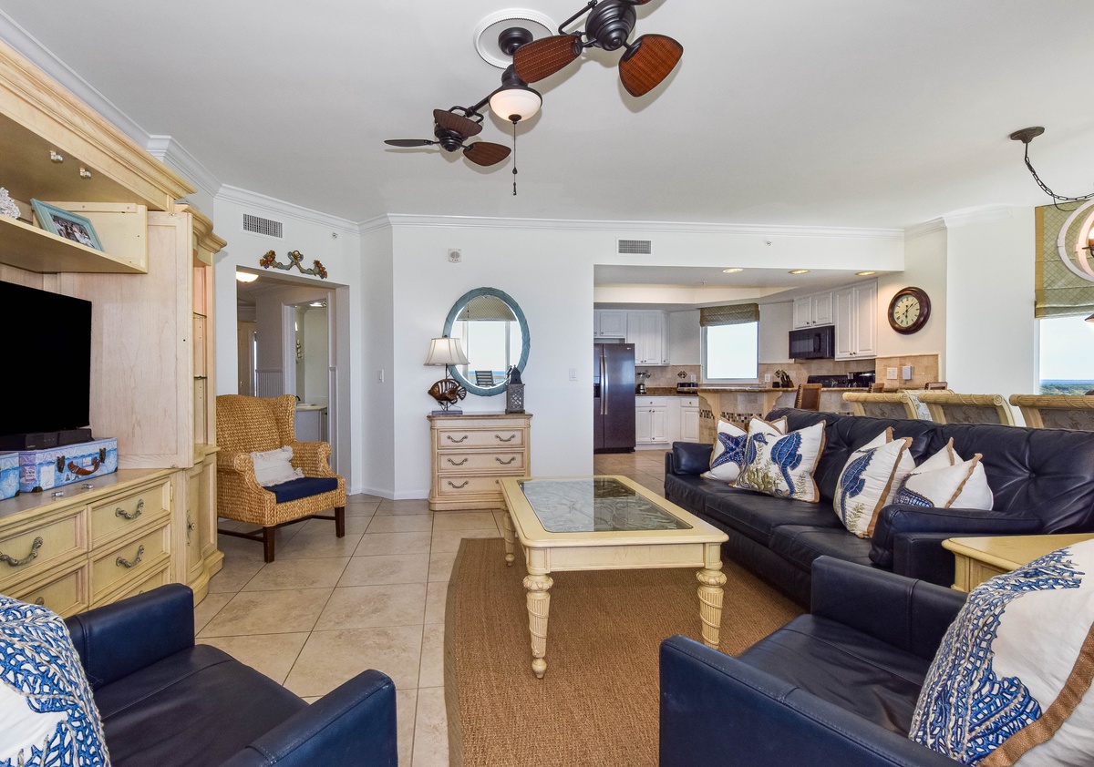 Silver Beach Towers W1501