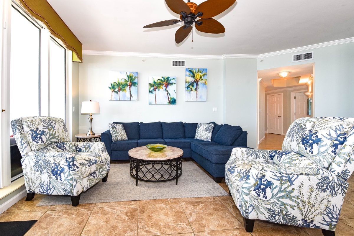 Silver Beach Towers East 1501 - Living Room