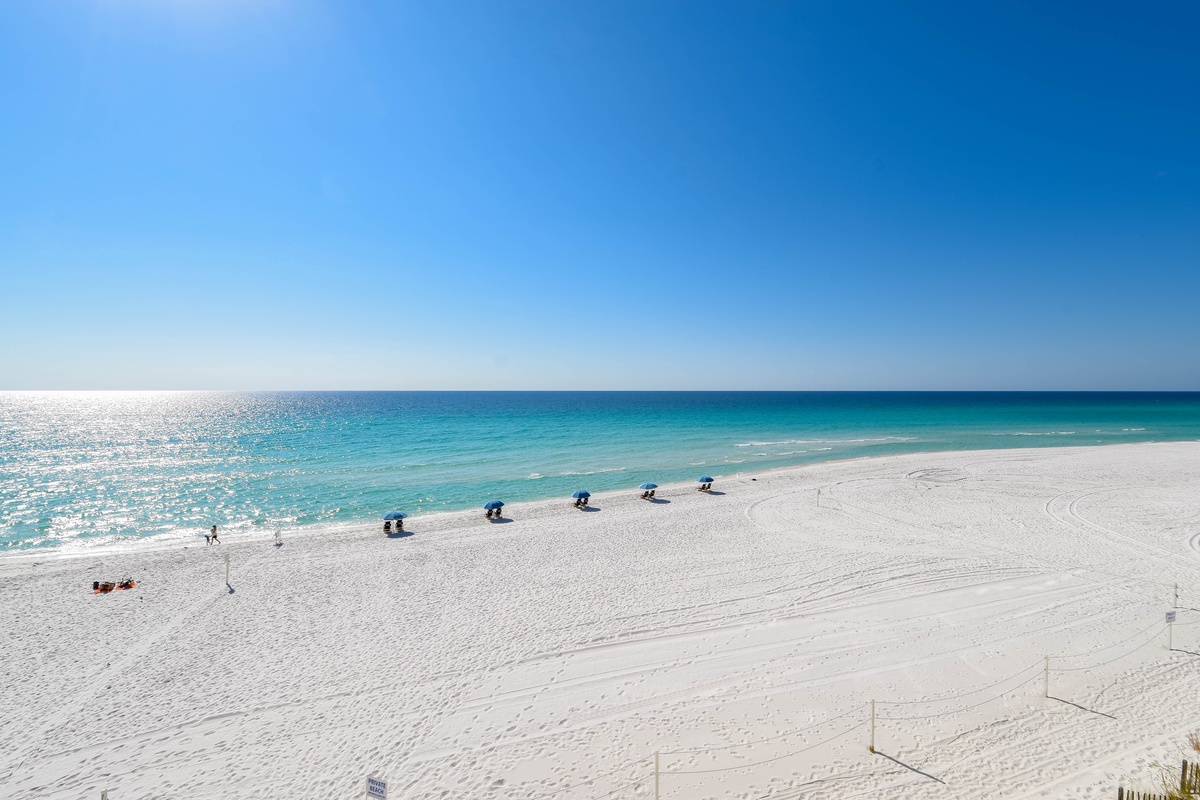 1900 Ninety Eight 401 - Balcony Views