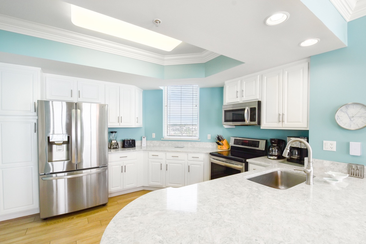 Silver Beach Towers West 501- Kitchen