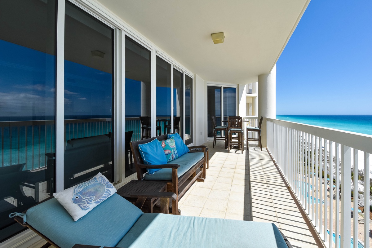 Silver Beach Towers West 1004- Balcony
